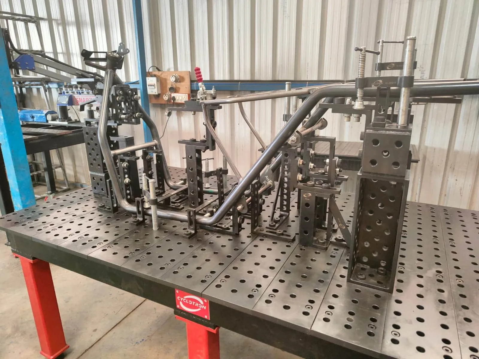 EV Chasis welding fixture table solutions-3
