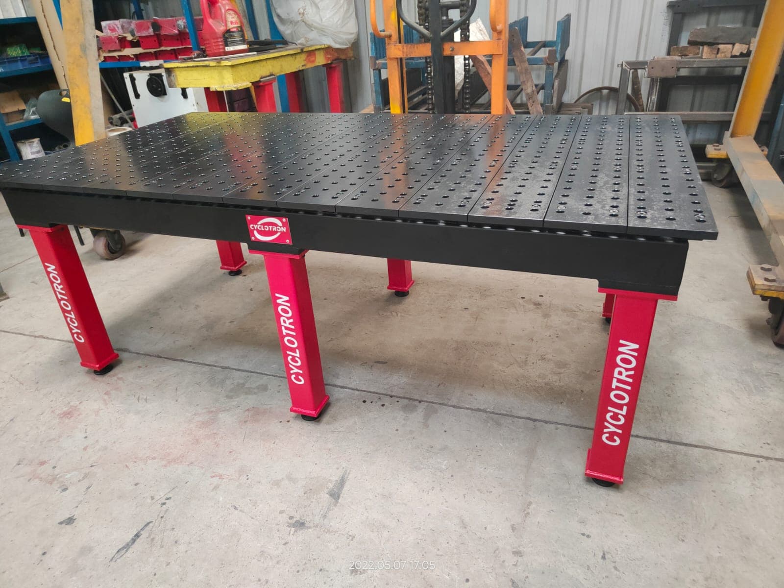 Welding table-pune