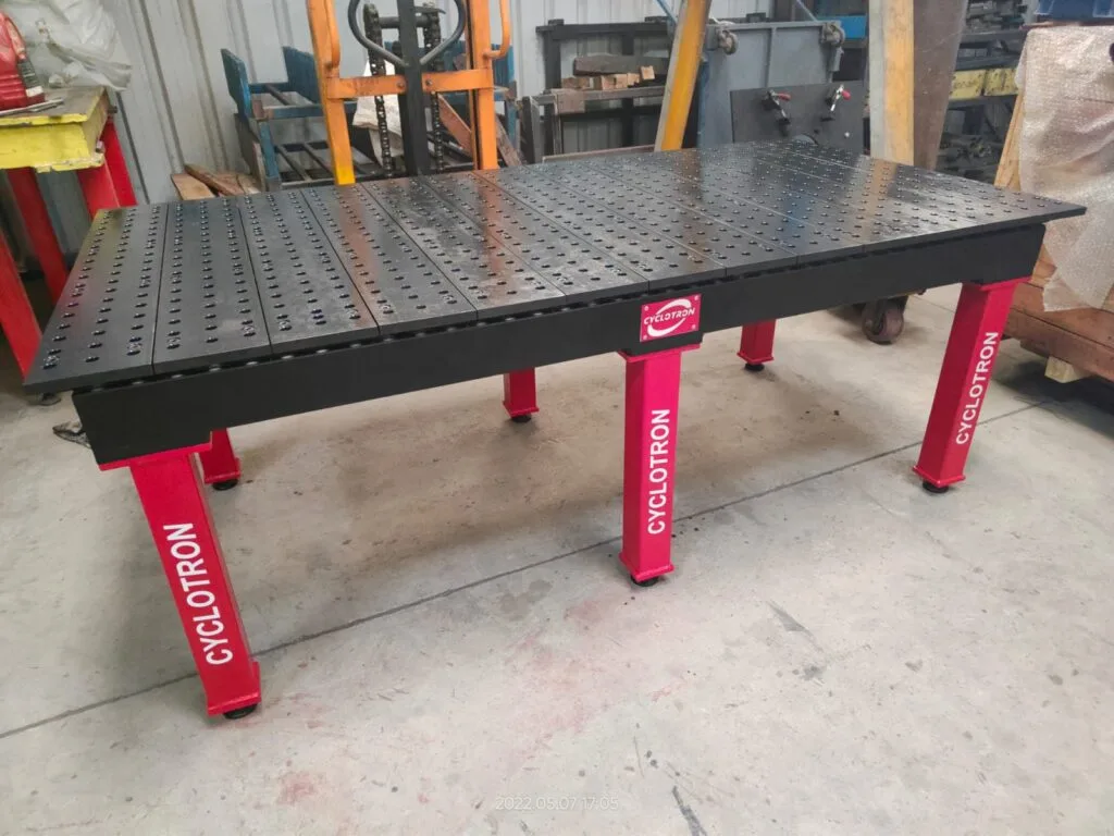 Welding table