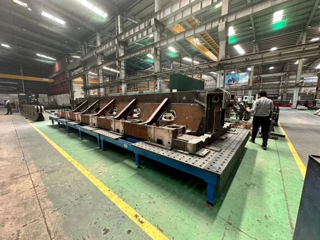 Cyclotron welding table