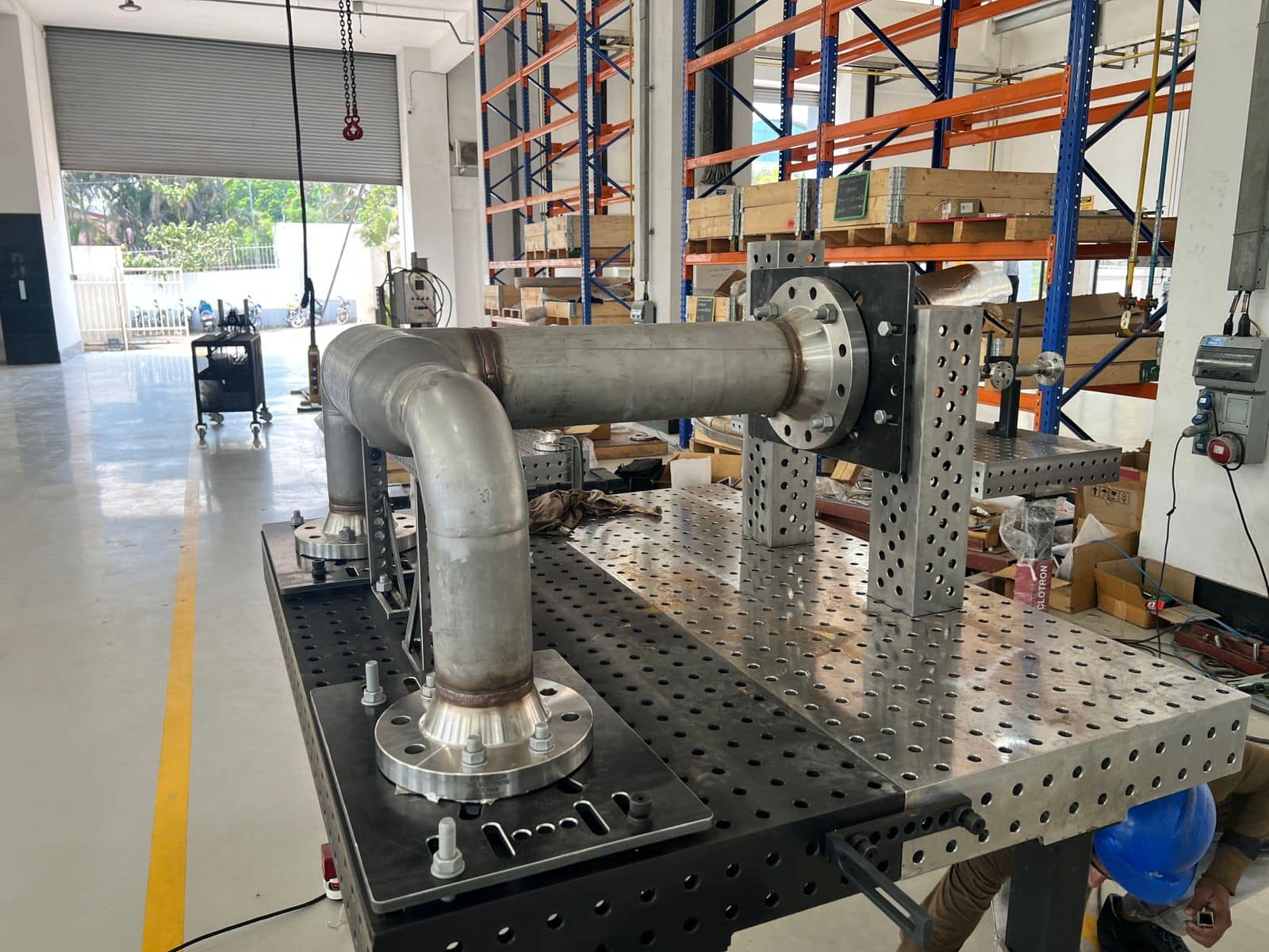 Cyclotron welding table