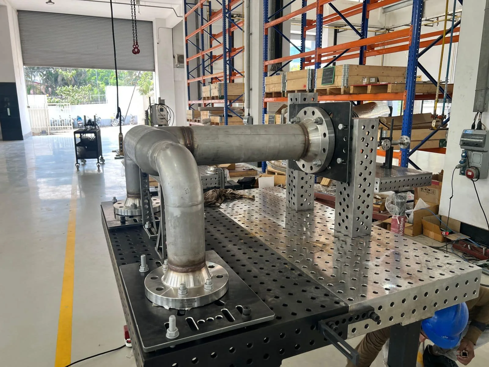 Cyclotron welding table