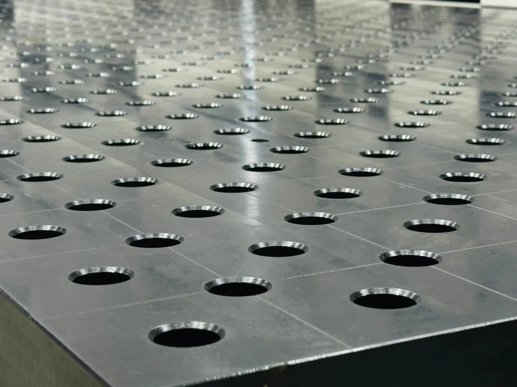 Cyclotron premium welding table 4