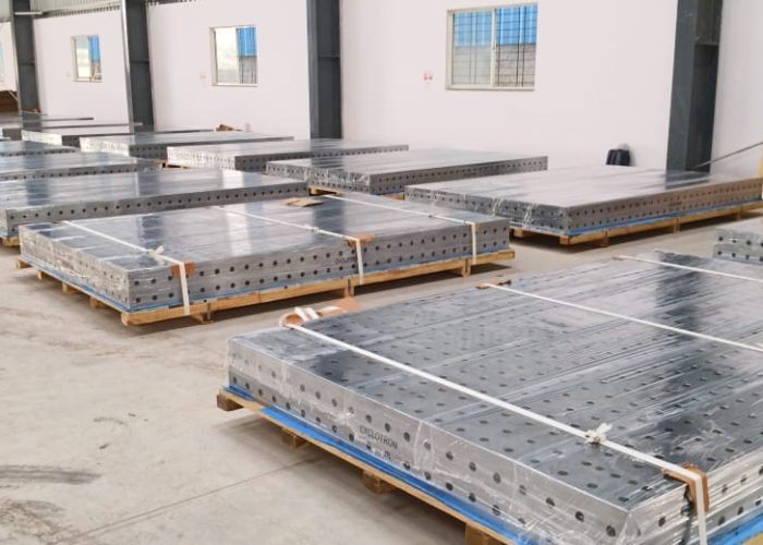 Casting welding table 8