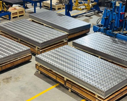 Cyclotron-welding table 1 Cyclotron-welding table 1