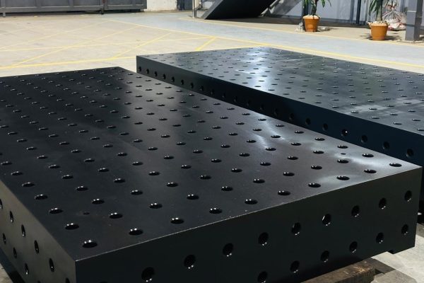 Premium welding table by cyclotron